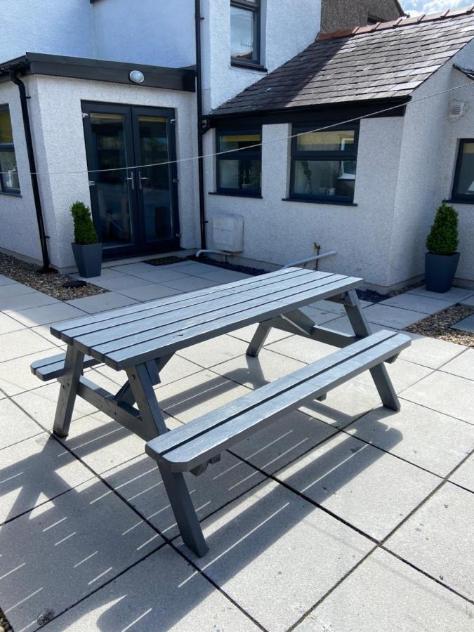 Homely House At The Foot Of Snowdonia 란베리스 외부 사진
