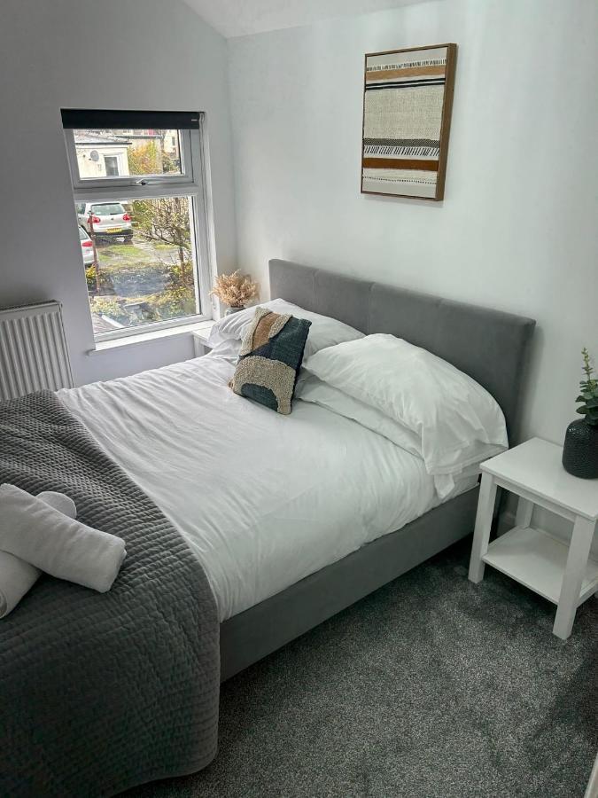 Homely House At The Foot Of Snowdonia 란베리스 외부 사진